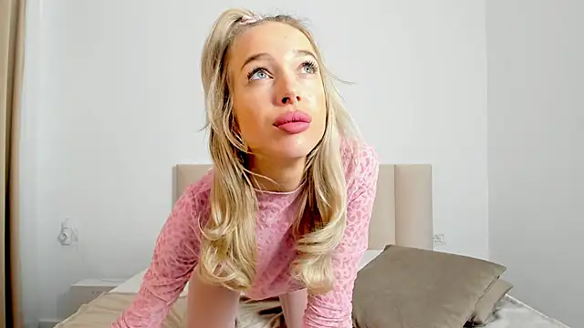 Saradiamond1 online show from 02/12/25, 01:59