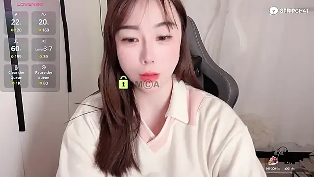 Snapshot of Alano-01 chatting on 03/14/25, 03:04 Alano-01 online show from 03/14/25, 03:04