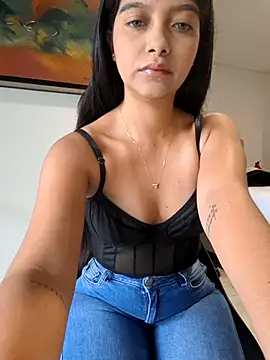 IslaBlaze online show from 09/15/25, 12:49