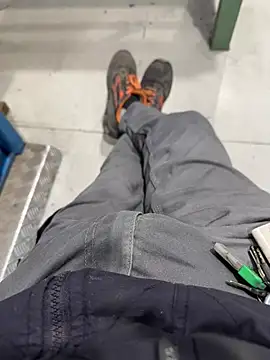 Snapshot of sempreilmio2 chatting on 02/24/25, 12:05 sempreilmio2 online show from 02/24/25, 12:05