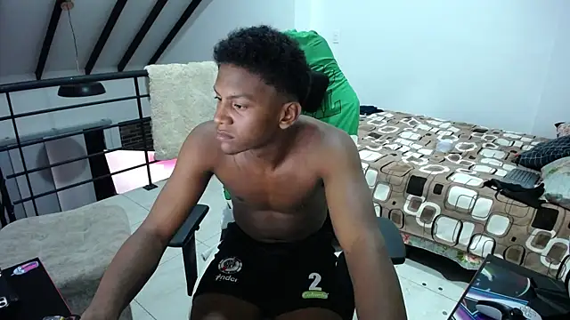 Snapshot of Master_foot_ chatting on 02/18/26, 08:54 Master foot online show from 02/18/26, 08:54