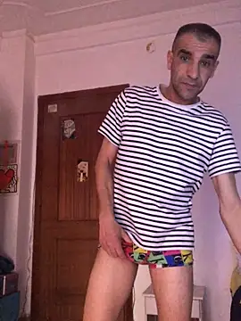 torakiki19 online show from 04/17/26, 12:08