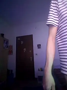 torakiki19 online show from 04/18/26, 12:47