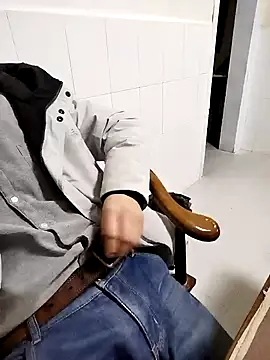 swg176 online show from 01/26/25, 12:11