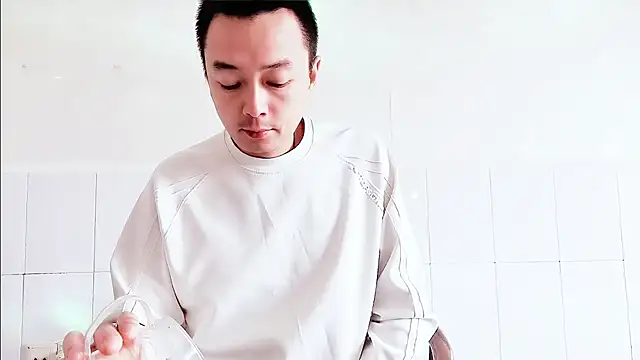 swg176 online show from 10/11/25, 06:23