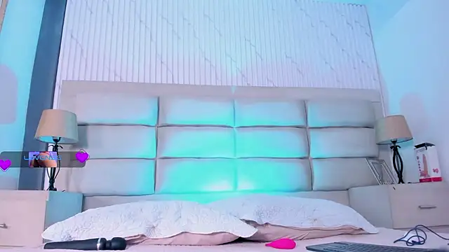 EthaanCox online show from 02/04/26, 09:04