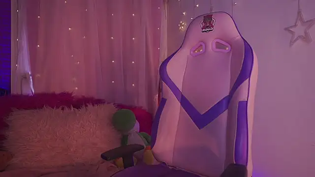 emma soffia  online show from 01/30/25, 07:26