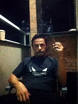 Snapshot of Santanacumxplod chatting on 07/02/26, 01:38 Santanacumxplod online show from 07/02/26, 01:38