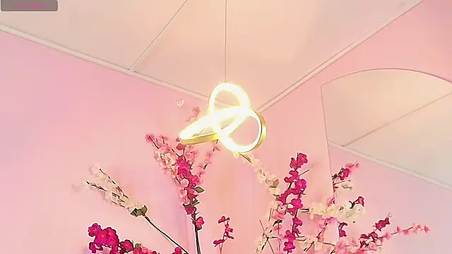 scarlette69 online show from 02/08/25, 12:28