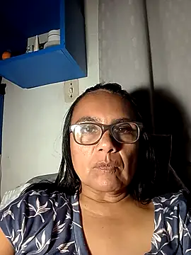 raquell moore online show from 02/04/26, 03:01