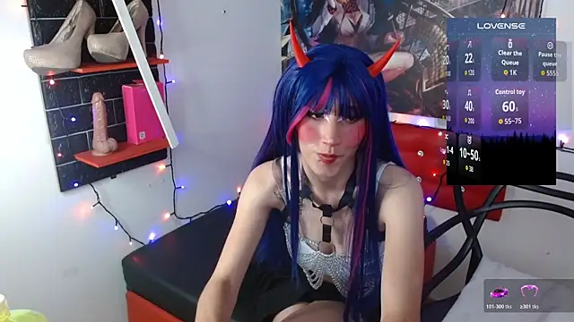 miss moonlight online show from 11/18/25, 07:46