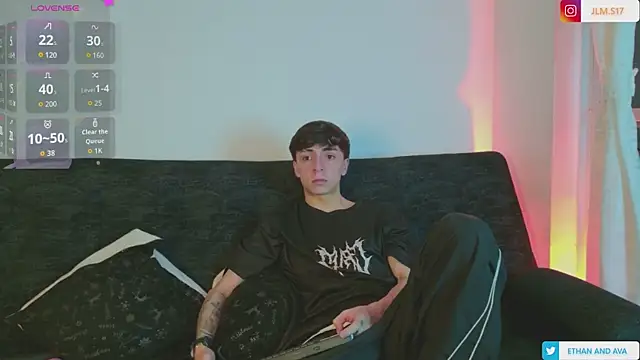 ethan and ava online show from 03/29/26, 02:33