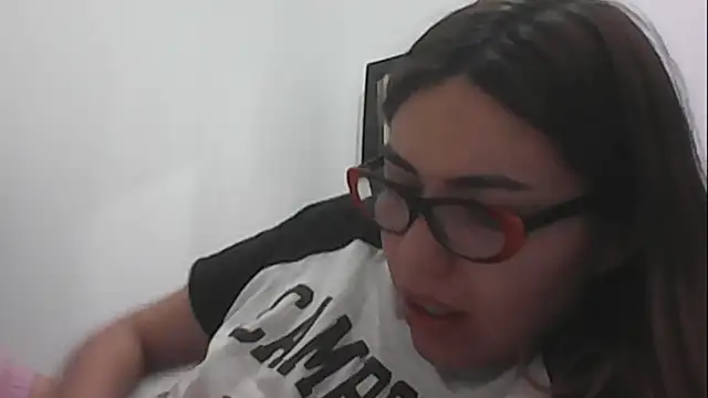 Snapshot of VittoriaTaylor chatting on 01/21/25, 02:05 VittoriaTaylor online show from 01/21/25, 02:05