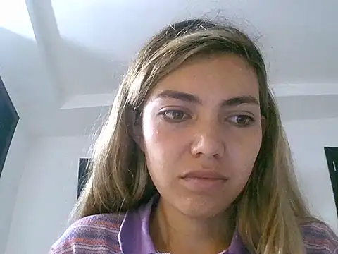 VittoriaTaylor online show from 04/25/26, 02:47