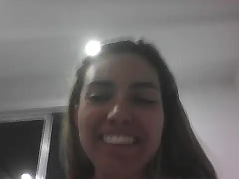 VittoriaTaylor online show from 06/17/26, 01:30