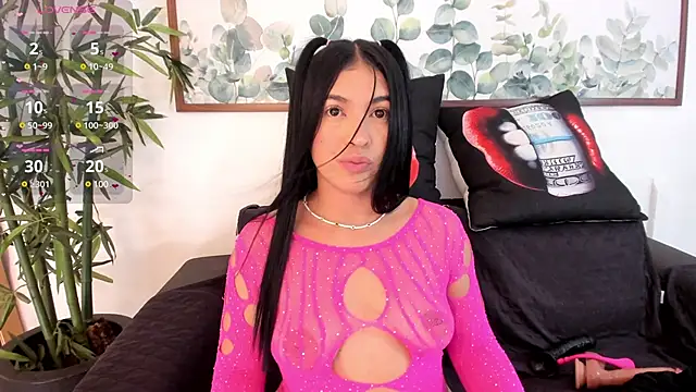 Snapshot of NicolettaLima chatting on 02/21/25, 08:16 NicolettaLima online show from 02/21/25, 08:16