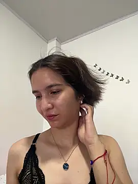 Bella still online show from 03/16/26, 01:15