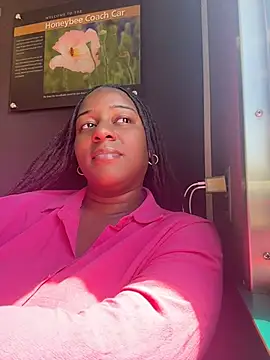 xoxoHotCoCo online show from 04/18/26, 04:44