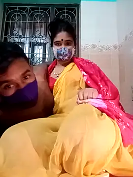 Snapshot of Sexy-Couple20 chatting on 01/17/25, 11:18 Sexy-Couple20 online show from 01/17/25, 11:18