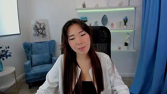 Snapshot of AnnaReyla chatting on 09/28/25, 07:19 AnnaReyla online show from 09/28/25, 07:19