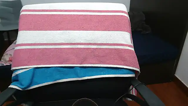 Snapshot of LovelyRosy chatting on 09/30/25, 12:37 LovelyRosy online show from 09/30/25, 12:37