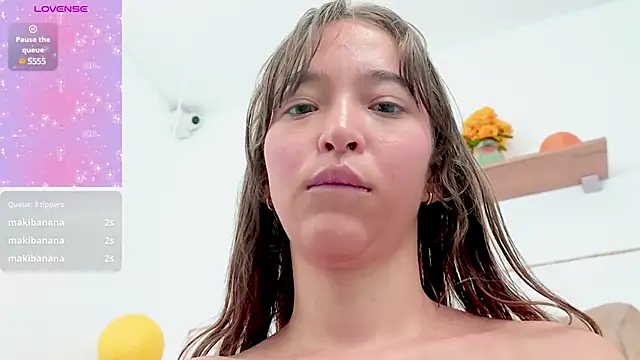 Snapshot of SERAFINA_ chatting on 02/18/25, 02:59 SERAFINA online show from 02/18/25, 02:59