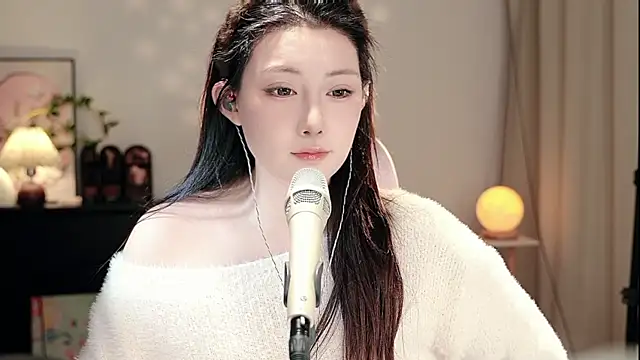 Dou-Dou-er online show from 11/11/25, 12:49