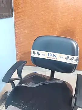 Snapshot of Divya-2007 chatting on 01/30/25, 08:22 Divya-2007 online show from 01/30/25, 08:22