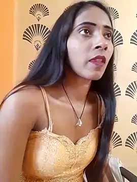 Snapshot of Divya-2007 chatting on 02/18/25, 09:43 Divya-2007 online show from 02/18/25, 09:43