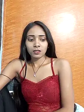 Snapshot of Divya-2007 chatting on 02/25/25, 04:42 Divya-2007 online show from 02/25/25, 04:42