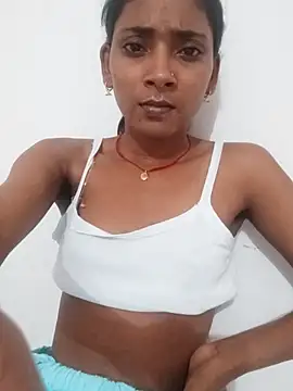 Snapshot of Divya-2007 chatting on 09/22/25, 12:56 Divya-2007 online show from 09/22/25, 12:56