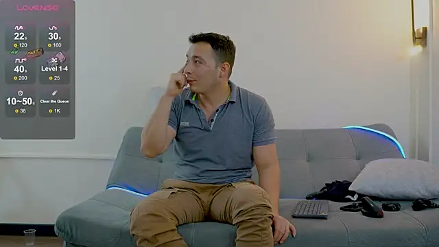 Cum hunters online show from 01/30/25, 08:42