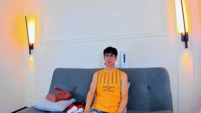 Cum hunters online show from 12/04/25, 03:49