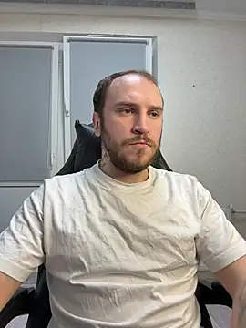  XxX-XxX  online show from 03/17/25, 09:02