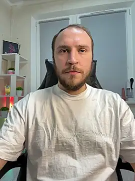  XxX-XxX  online show from 03/23/25, 02:04