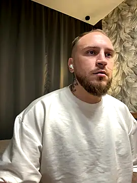  XxX-XxX  online show from 10/04/25, 04:27