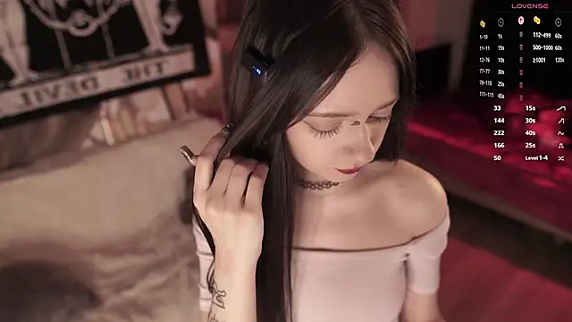 miuri miy online show from 11/13/25, 06:51