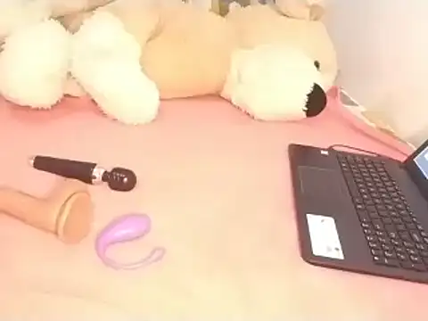 Chandy012 online show from 02/17/26, 02:02