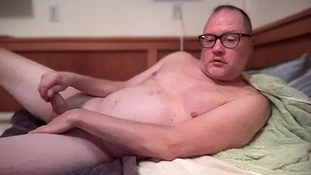 Snapshot of __DR3W__ chatting on 09/24/25, 03:26   DR3W   online show from 09/24/25, 03:26