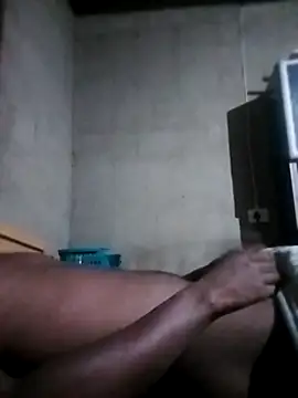 Snapshot of LaneYam chatting on 03/01/26, 10:45 LaneYam online show from 03/01/26, 10:45