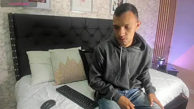 stefany pablo1 online show from 03/03/25, 01:09