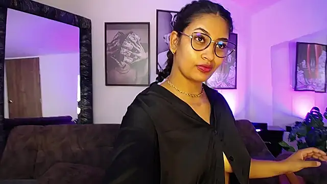 loretahorny online show from 01/07/26, 01:24