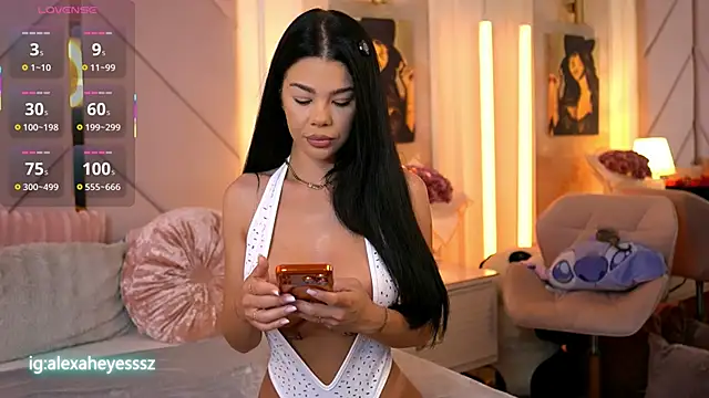 Alexaheyess online show from 05/04/26, 04:08