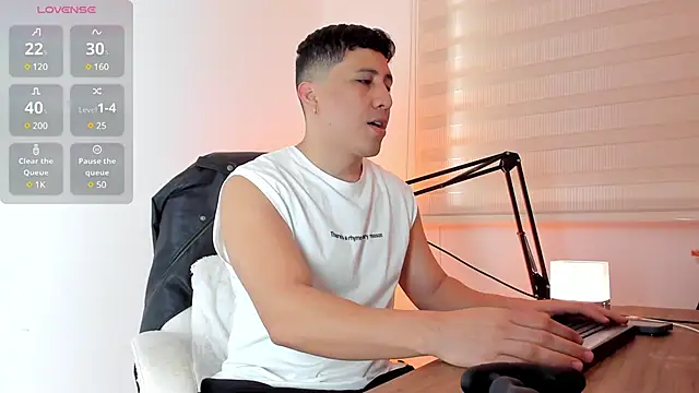 Fraannco online show from 02/18/25, 06:15