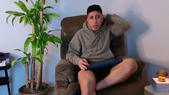 Fraannco online show from 10/22/25, 01:39