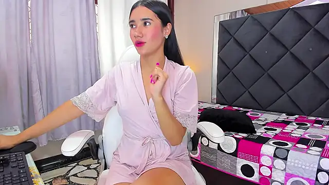 Alondra Cutie online show from 02/23/25, 05:18