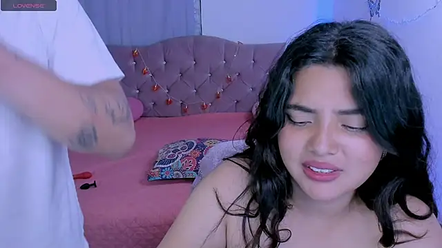 Snapshot of _TommyandGrace chatting on 02/27/25, 07:34 TommyandGrace online show from 02/27/25, 07:34