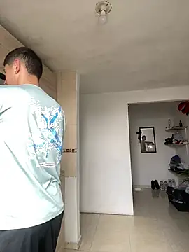 Dannytwinksxxx online show from 03/29/26, 01:44