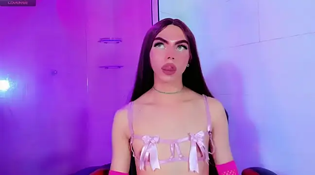 monserrat deranet online show from 02/08/25, 01:43