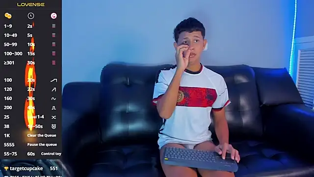 Dawn16  online show from 03/19/25, 05:19